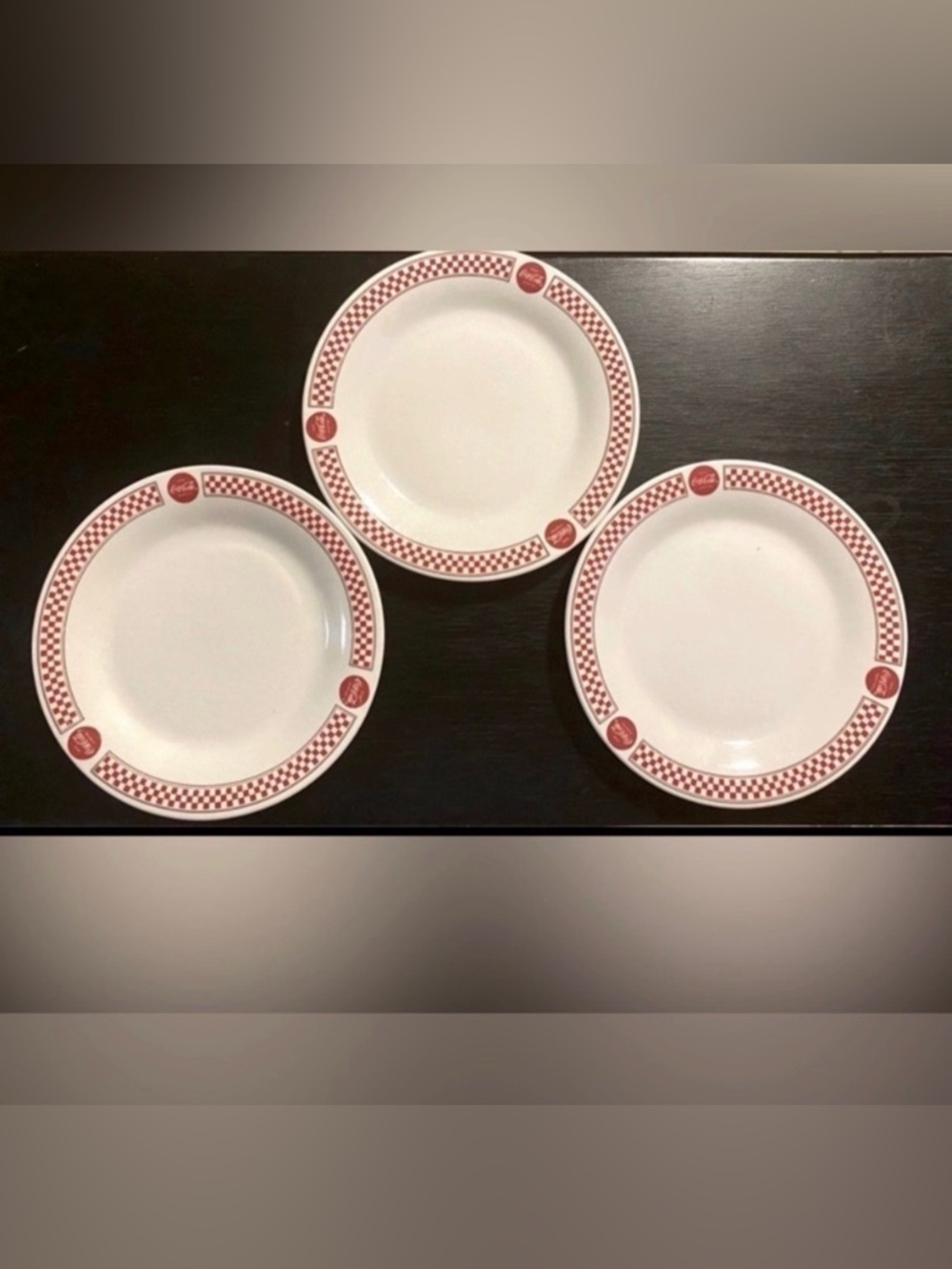 Vintage Coca-Cola Diner Plates Set of 3 Checkerboard Gibson Retro Kitchen 7.75” - Picture 1 of 5